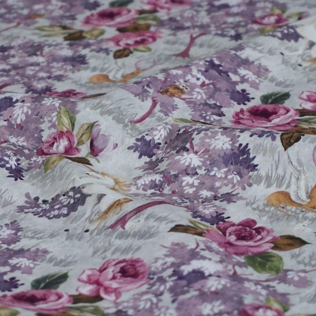 Baumwollstoff Motivdruck Einhorn Hirsch Rosen lila